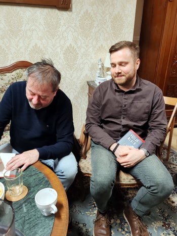 Beseda so spisovateľom Václavom Neuerom